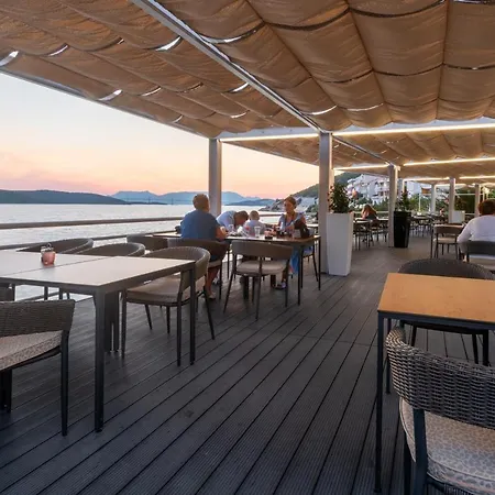 Hotel Porat Neum