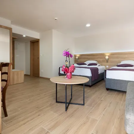 Porat Hotel