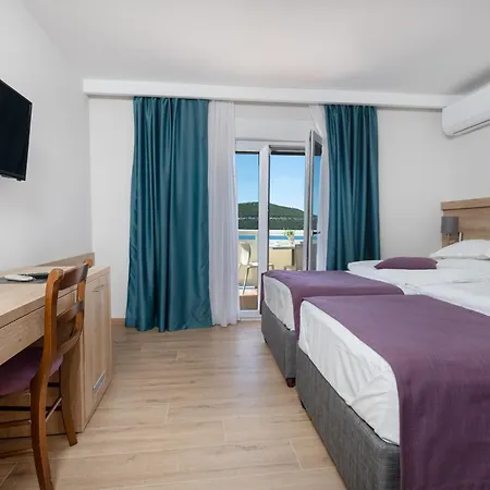 Porat 4*