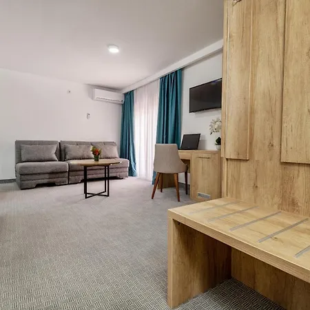 Porat Hotel 4*